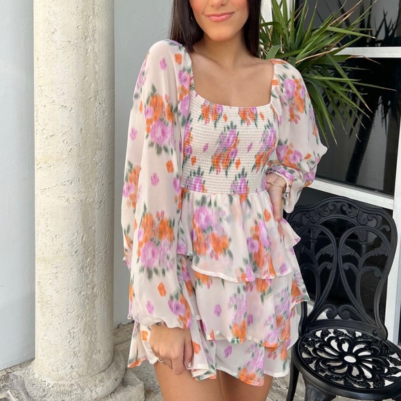 Boutique Romper NWT (navy floral) - Picture 3 of 9